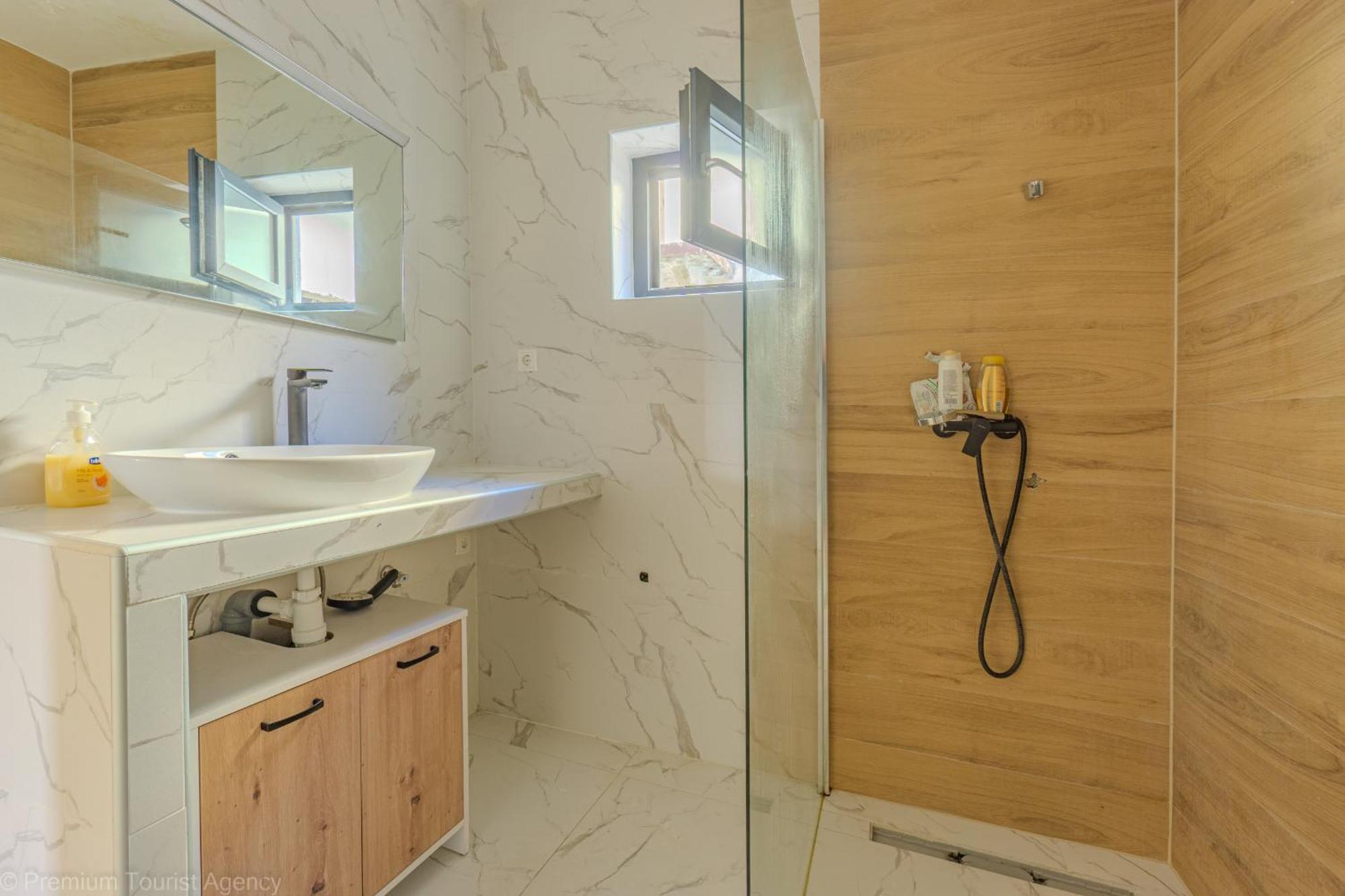 Ivica Super Comfortable, Newly Furnished Apartment In A Top Location Metajna Eksteriør billede